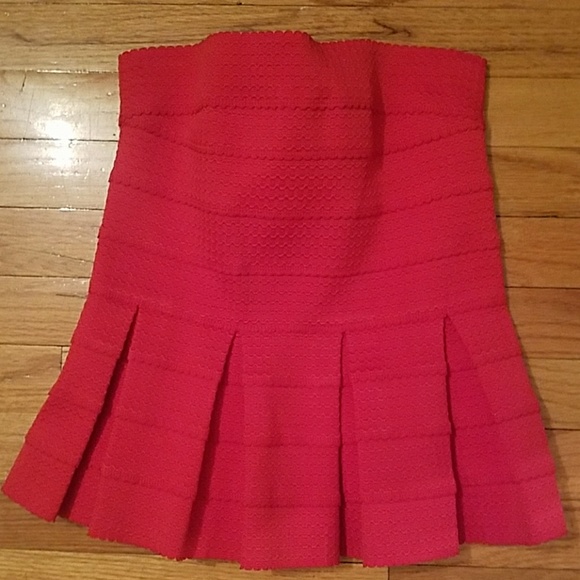 Red peplum top - Picture 3 of 4